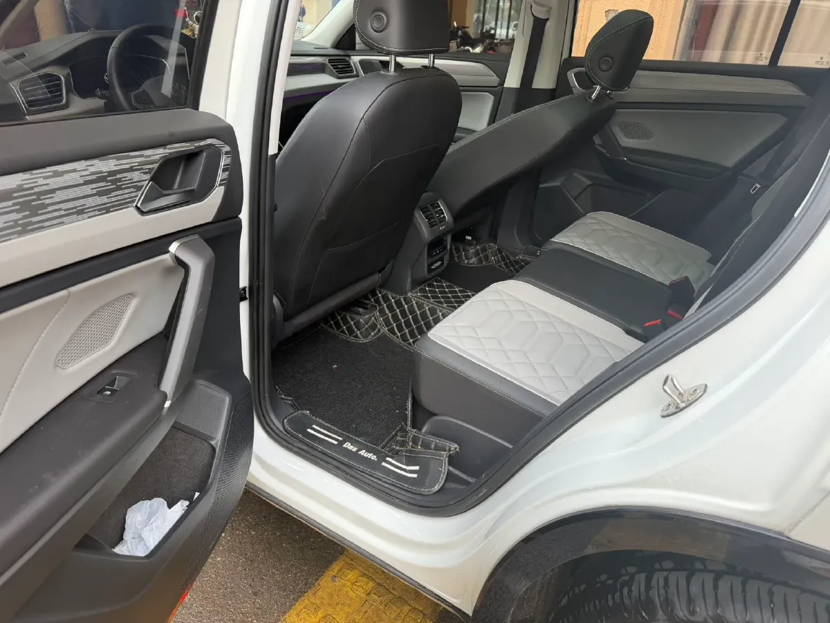 2023 Volkswagen Tayron 2.0T 186HP L4 7DCT,autocango,china used car exporter,china ev exporter,chinese used car exporter,chinese used ev exporter