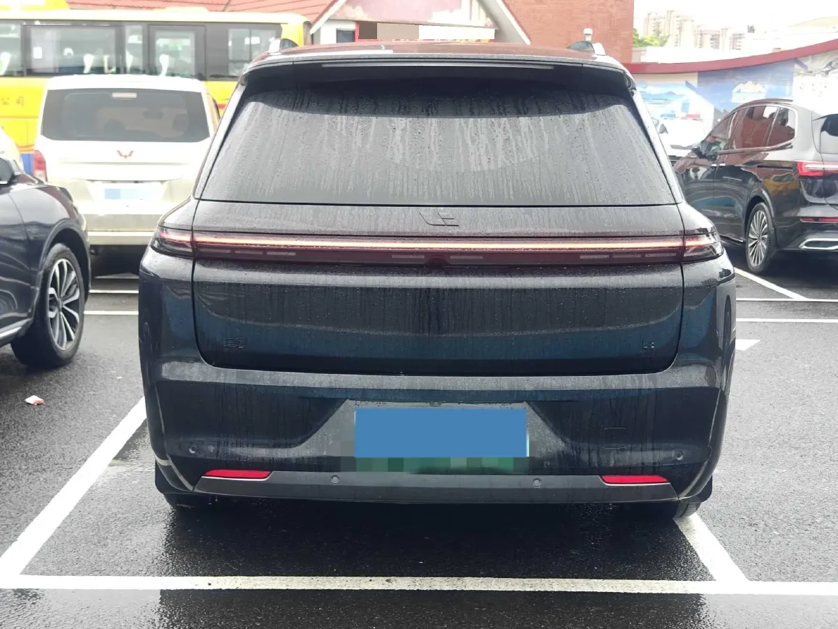 2023 Li L7 Range Extended 154HP REEV 40.9KWH,autocango,china used car exporter,china ev exporter,chinese used car exporter,chinese used ev exporter