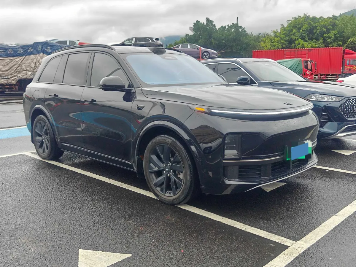 2023 Li L7 Range Extended 154HP REEV 40.9KWH,autocango,china used car exporter,china ev exporter,chinese used car exporter,chinese used ev exporter