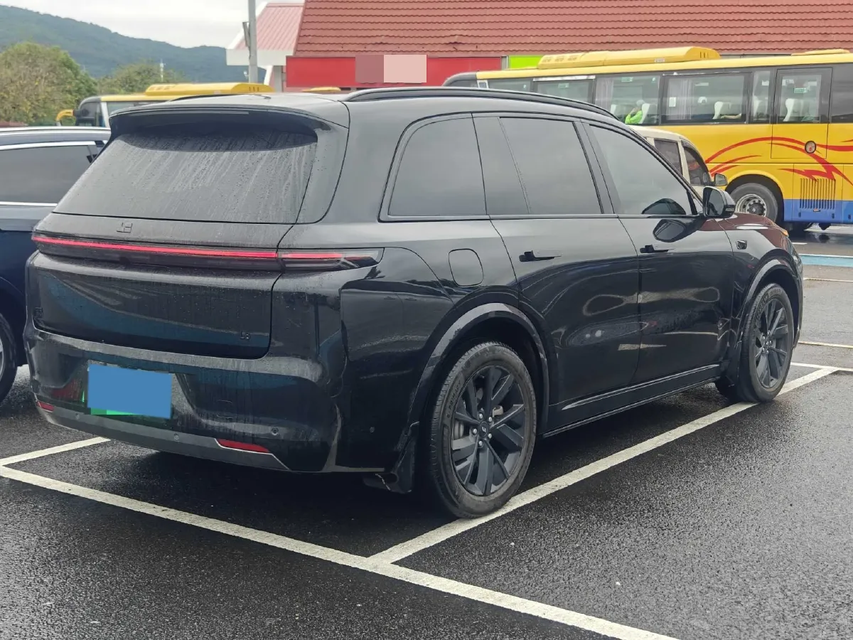 2023 Li L7 Range Extended 154HP REEV 40.9KWH,autocango,china used car exporter,china ev exporter,chinese used car exporter,chinese used ev exporter
