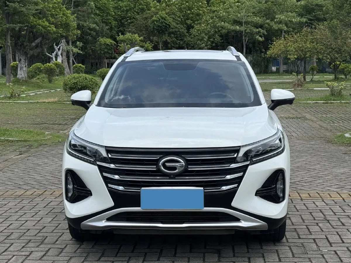 2021 GAC Trumpchi GS4 1.5T 169HP L4 6AT,autocango,china used car exporter,china ev exporter,chinese used car exporter,chinese used ev exporter
