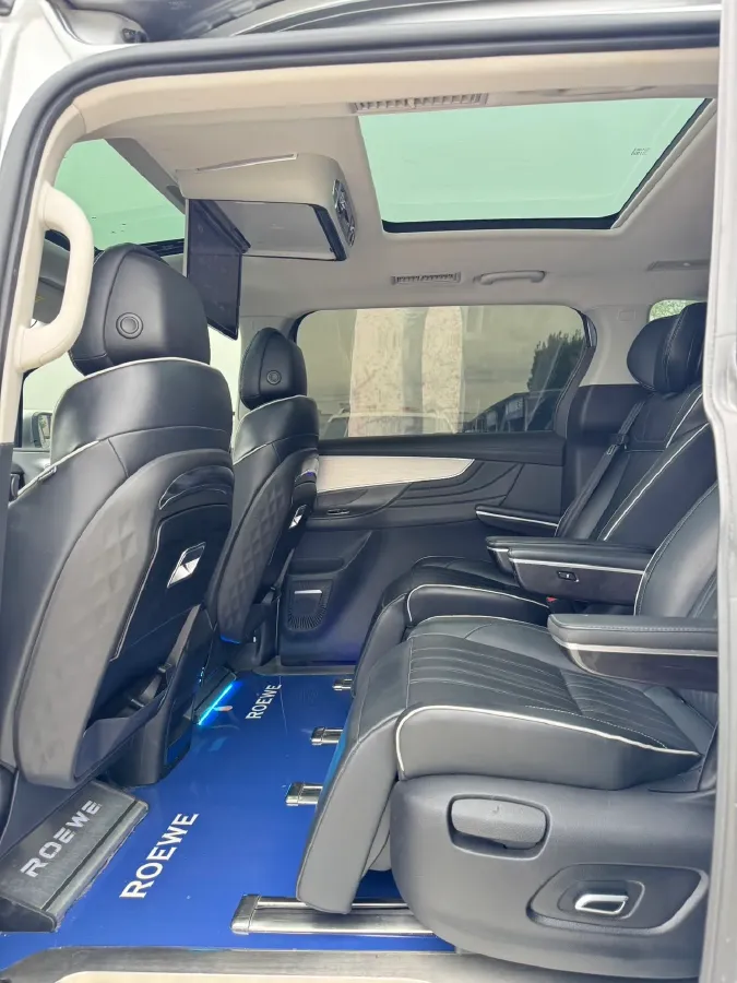 2022 Roewe iMAX8 2.0T 234HP L4 8AT,autocango,china used car exporter,china ev exporter,chinese used car exporter,chinese used ev exporter