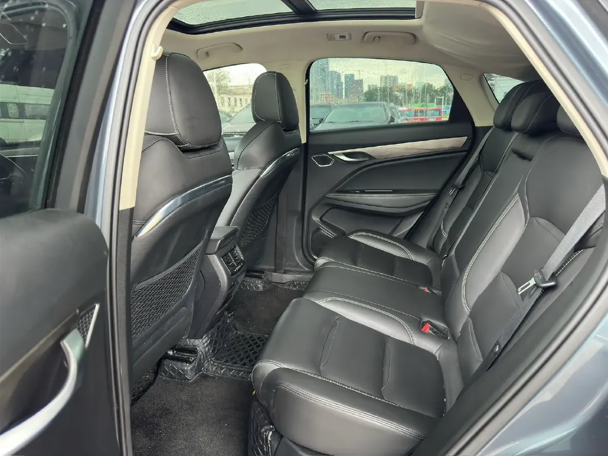 2019 Geely Tugella 2.0T 238HP L4 8AT,autocango,china used car exporter,china ev exporter,chinese used car exporter,chinese used ev exporter
