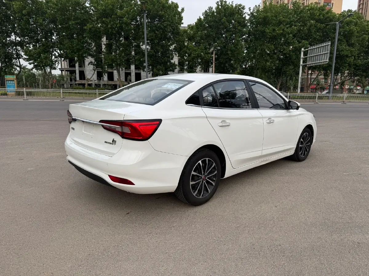 2021 Roewe i5 1.5L 120HP L4 CVT,autocango,china used car exporter,china ev exporter,chinese used car exporter,chinese used ev exporter