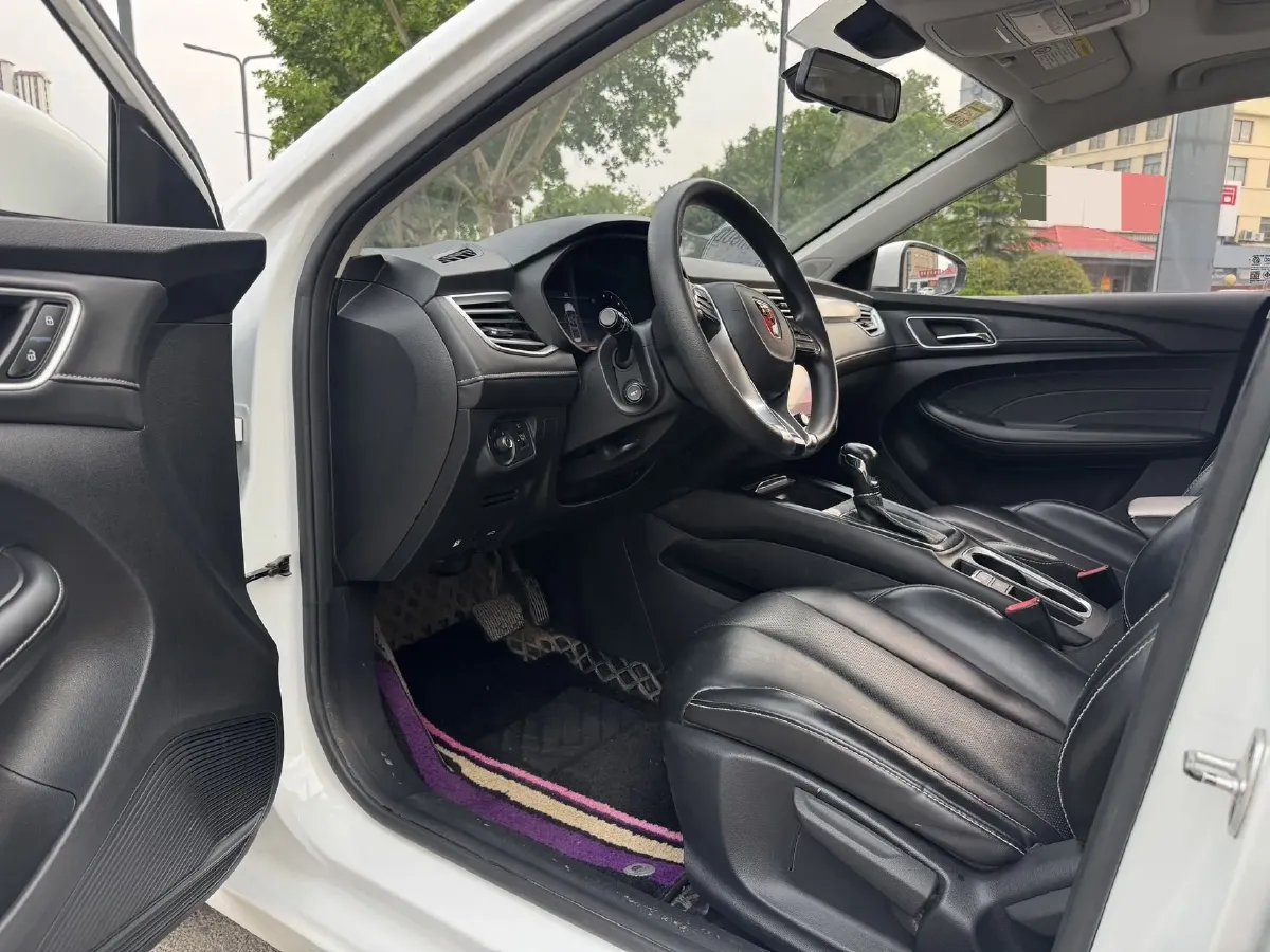 2021 Roewe i5 1.5L 120HP L4 CVT,autocango,china used car exporter,china ev exporter,chinese used car exporter,chinese used ev exporter