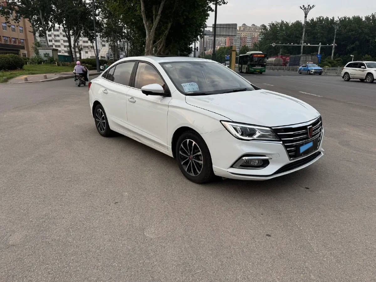 2021 Roewe i5 1.5L 120HP L4 CVT,autocango,china used car exporter,china ev exporter,chinese used car exporter,chinese used ev exporter