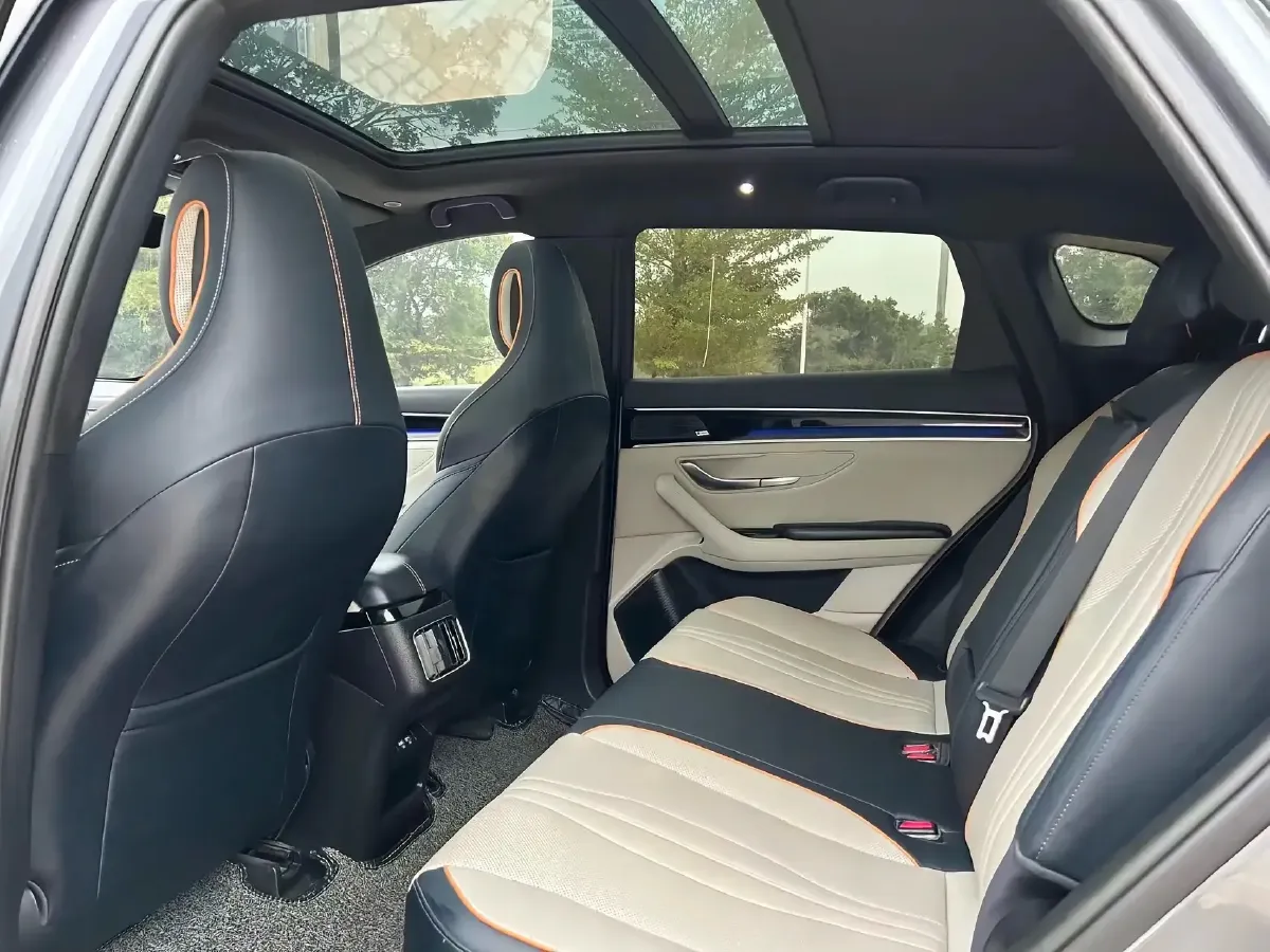 2022 Hyundai Tucson 2.0L 150HP L4 6AT Hybrid,autocango,china used car exporter,china ev exporter,chinese used car exporter,chinese used ev exporter