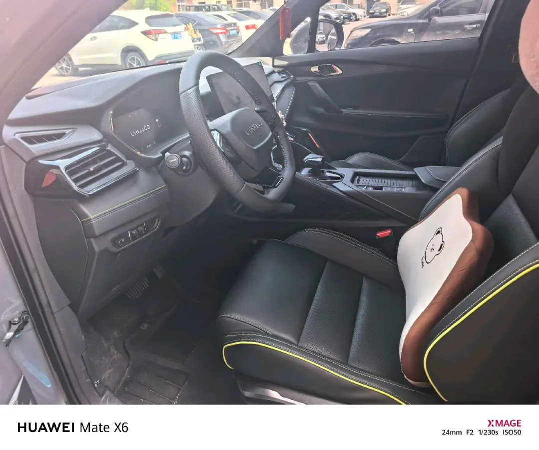 2023 LYNK&CO 06 1.5T 181HP L4 7DCT,autocango,china used car exporter,china ev exporter,chinese used car exporter,chinese used ev exporter