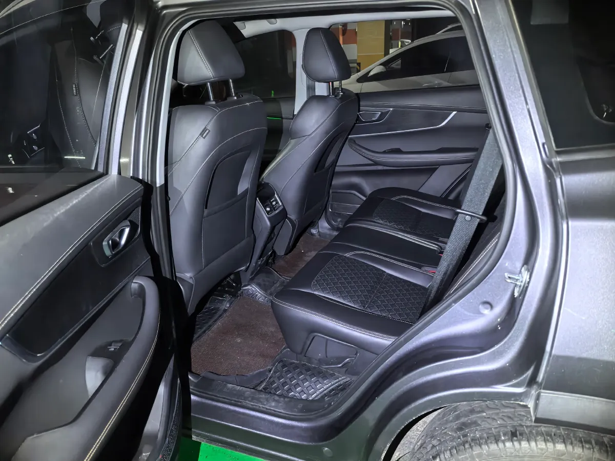 2024 Chery Tiggo 8 1.5T 156HP L4 6DCT,autocango,china used car exporter,china ev exporter,chinese used car exporter,chinese used ev exporter