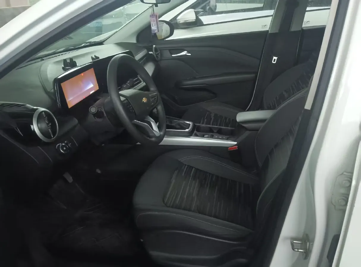 2023 Chevrolet Monza 1.5L 113HP L4 6DCT,autocango,china used car exporter,china ev exporter,chinese used car exporter,chinese used ev exporter