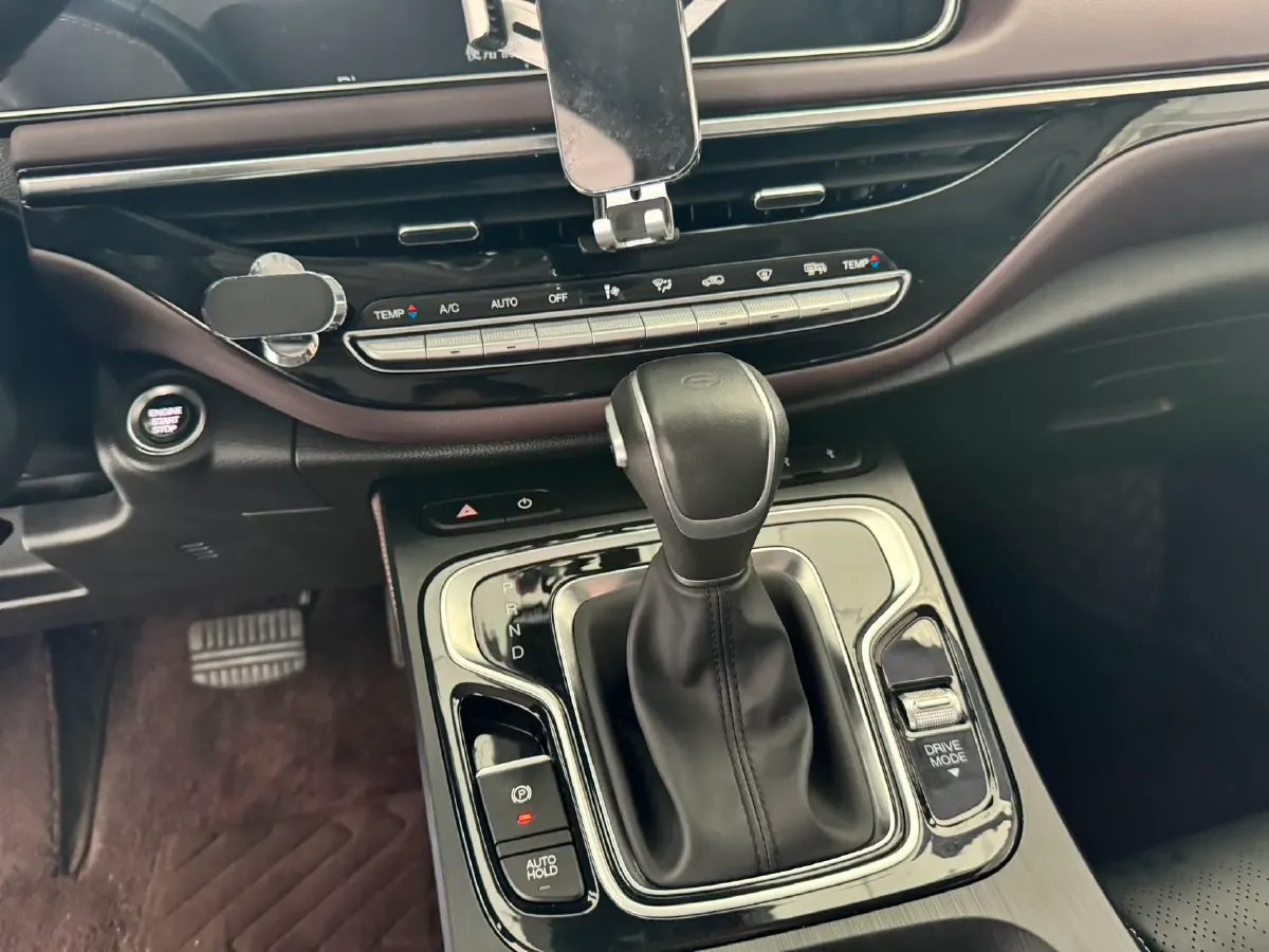 2021 GAC Trumpchi M6 1.5T 169HP L4 6AT,autocango,china used car exporter,china ev exporter,chinese used car exporter,chinese used ev exporter