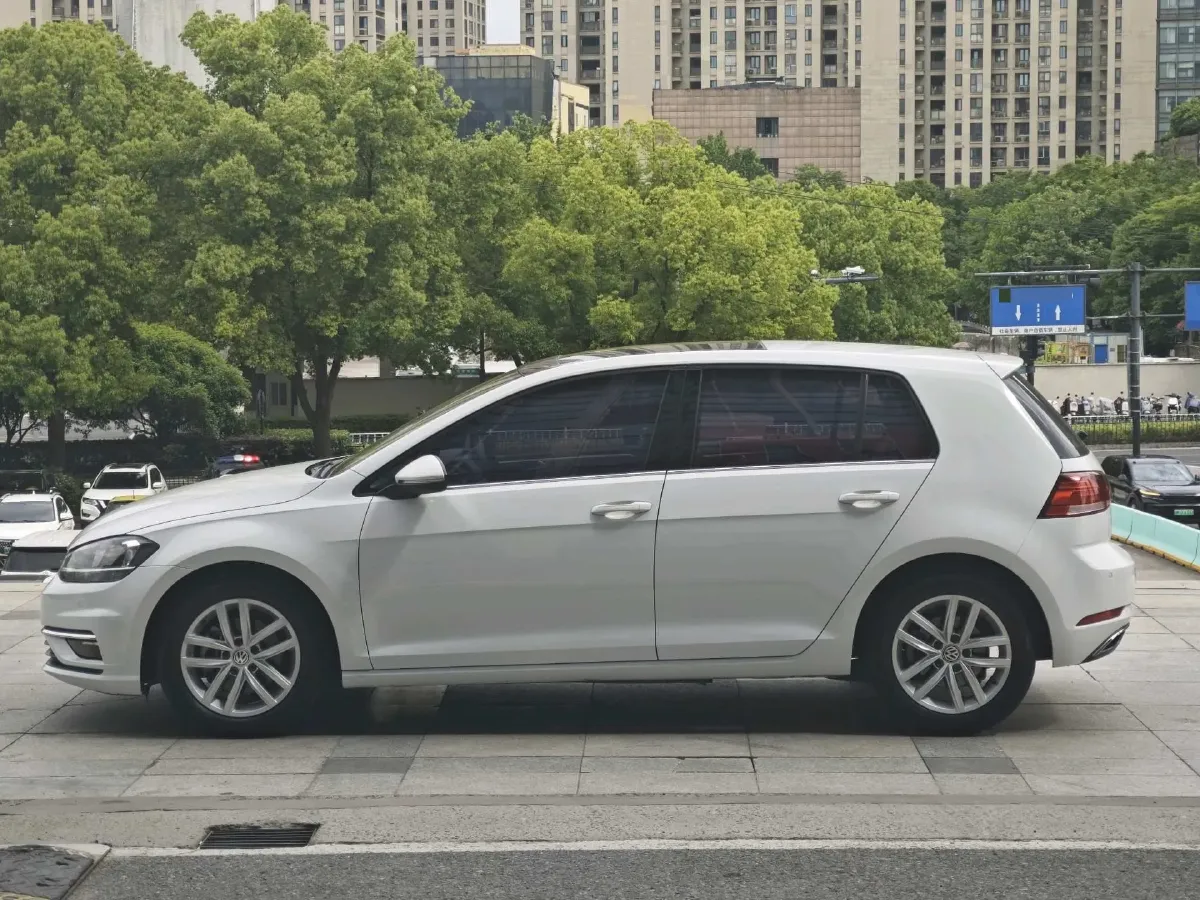2018 Volkswagen Golf 1.4T 131HP L4 7DCT,autocango,china used car exporter,china ev exporter,chinese used car exporter,chinese used ev exporter