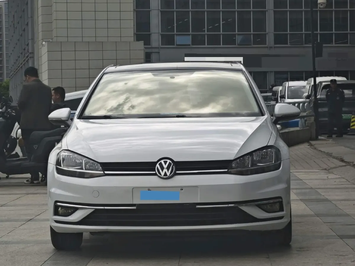 2018 Volkswagen Golf 1.4T 131HP L4 7DCT,autocango,china used car exporter,china ev exporter,chinese used car exporter,chinese used ev exporter