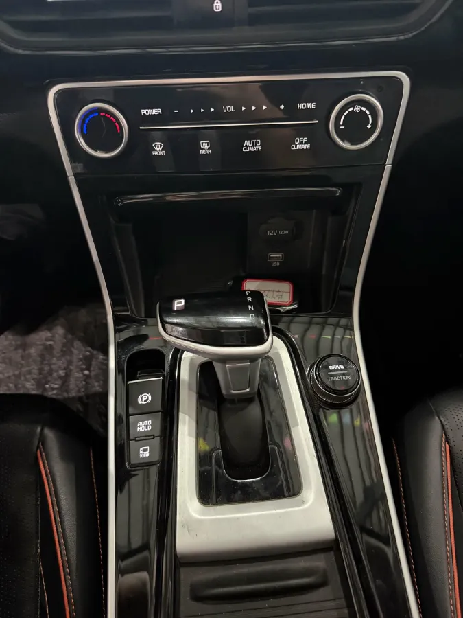 2023 Kia Seltos 1.5L 115HP L4 CVT,autocango,china used car exporter,china ev exporter,chinese used car exporter,chinese used ev exporter