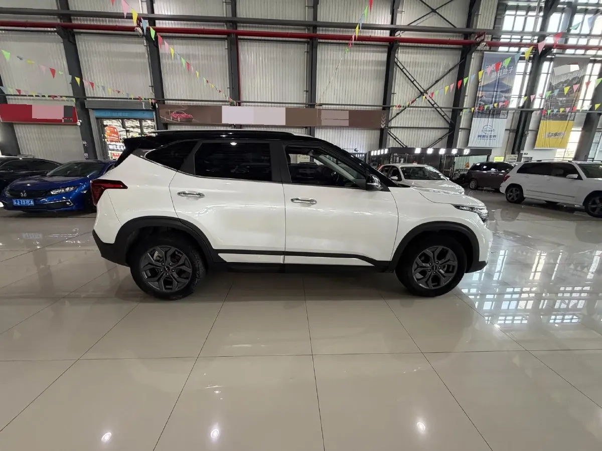 2023 Kia Seltos 1.5L 115HP L4 CVT,autocango,china used car exporter,china ev exporter,chinese used car exporter,chinese used ev exporter