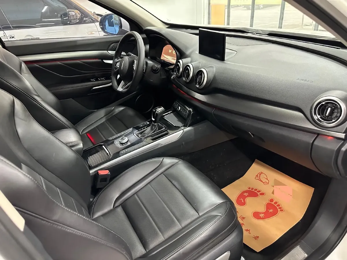 2017 WEY VV7 2.0T 234HP L4 7DCT,autocango,china used car exporter,china ev exporter,chinese used car exporter,chinese used ev exporter