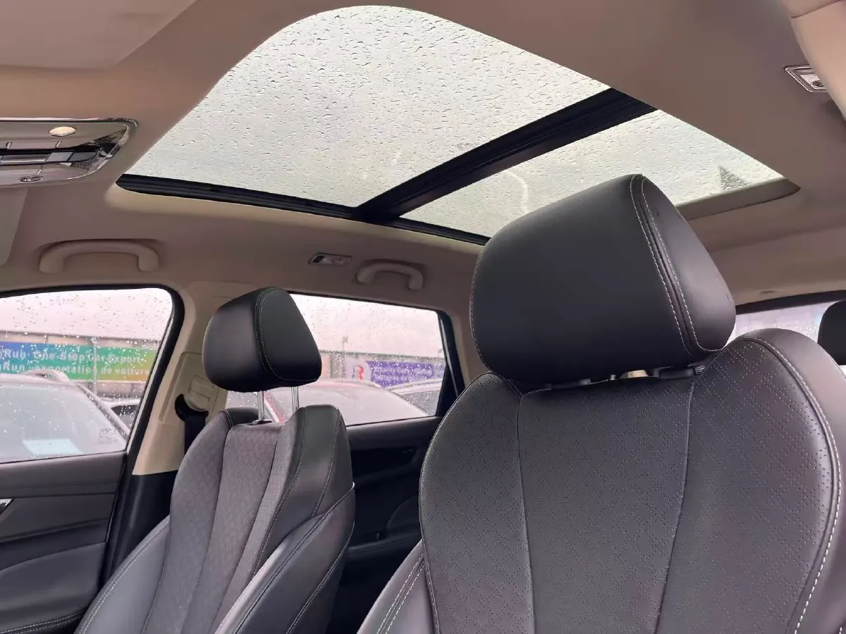 2020 Jetour X90 1.6T 197HP L4 7DCT,autocango,china used car exporter,china ev exporter,chinese used car exporter,chinese used ev exporter