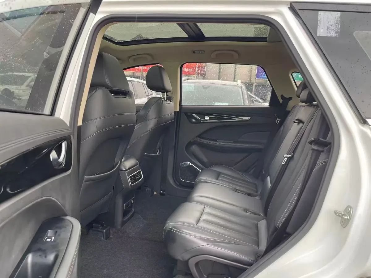 2020 Jetour X90 1.6T 197HP L4 7DCT,autocango,china used car exporter,china ev exporter,chinese used car exporter,chinese used ev exporter
