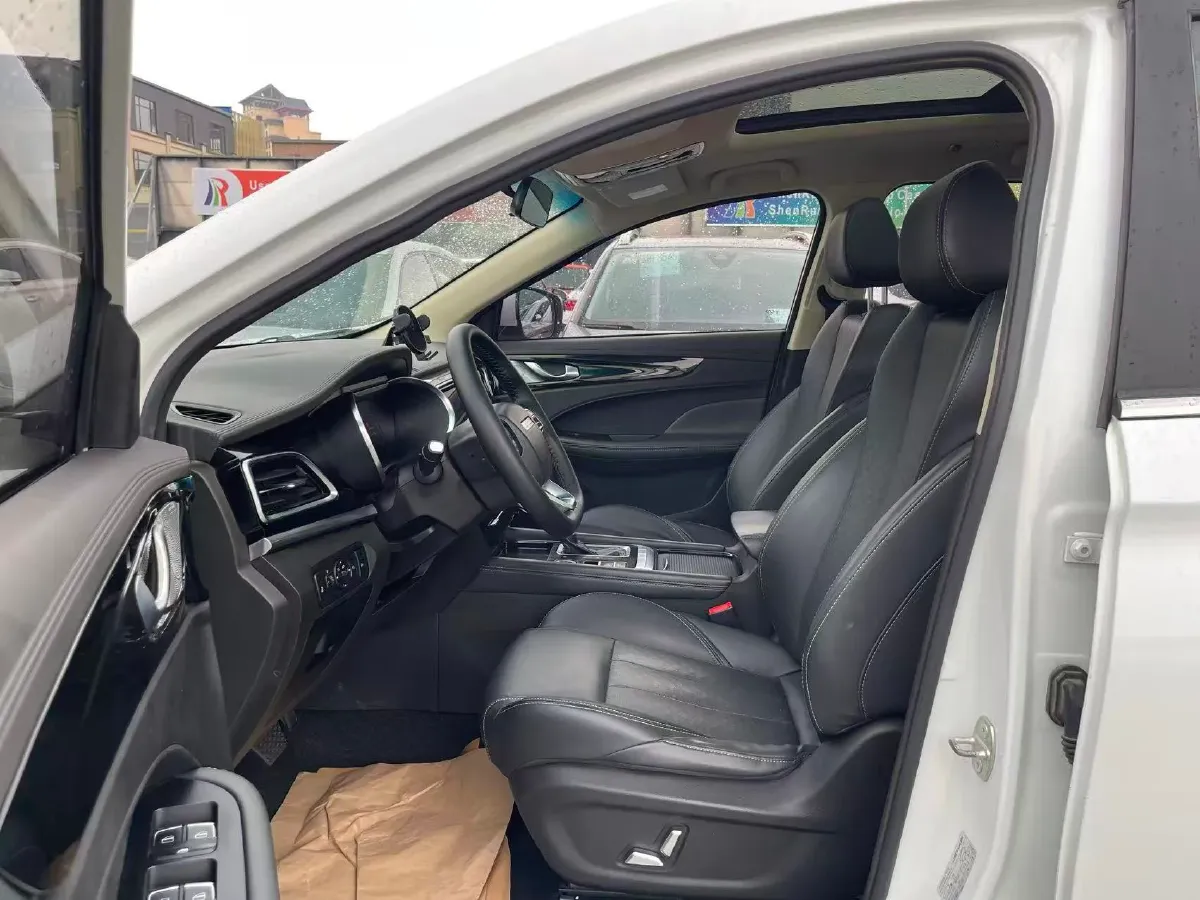 2020 Jetour X90 1.6T 197HP L4 7DCT,autocango,china used car exporter,china ev exporter,chinese used car exporter,chinese used ev exporter