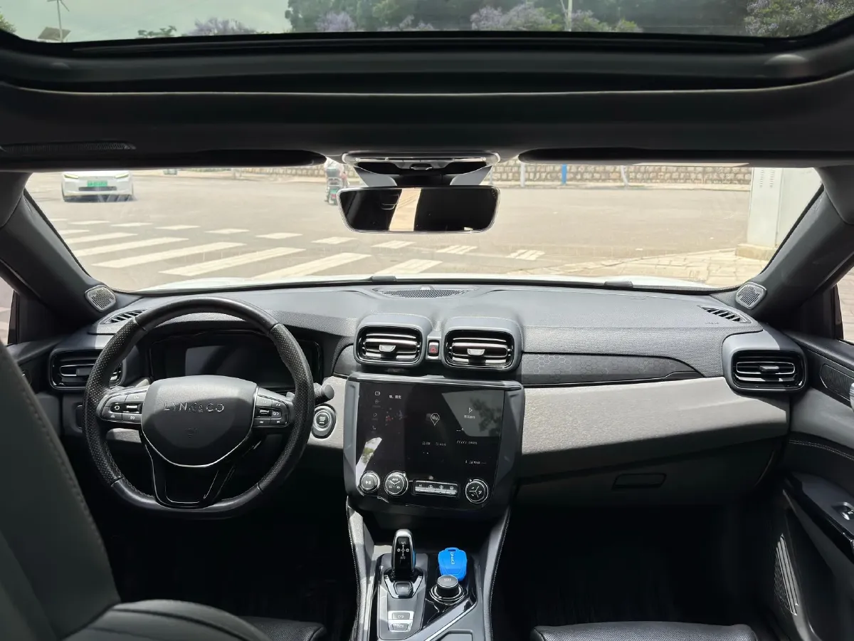 2021 LYNK&CO 03 1.5T 180HP L3 7DCT,autocango,china used car exporter,china ev exporter,chinese used car exporter,chinese used ev exporter