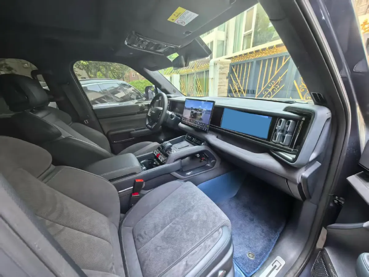 2023 FangChengBao Bao 5 1.5T 194HP L4 E-CVT PHEV 31.8KWH,autocango,china used car exporter,china ev exporter,chinese used car exporter,chinese used ev exporter