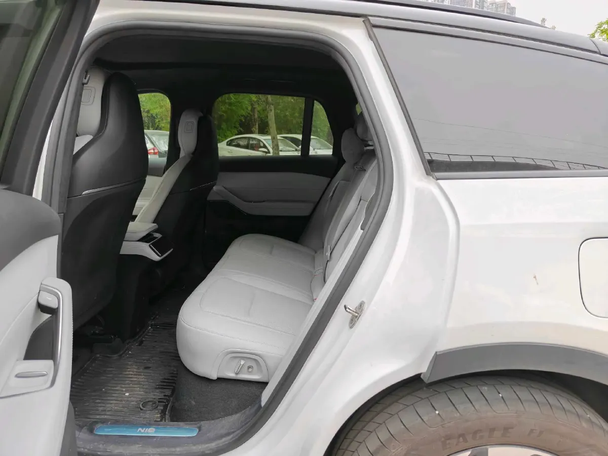2023 NIO ES6 BEV 100KWH,autocango,china used car exporter,china ev exporter,chinese used car exporter,chinese used ev exporter