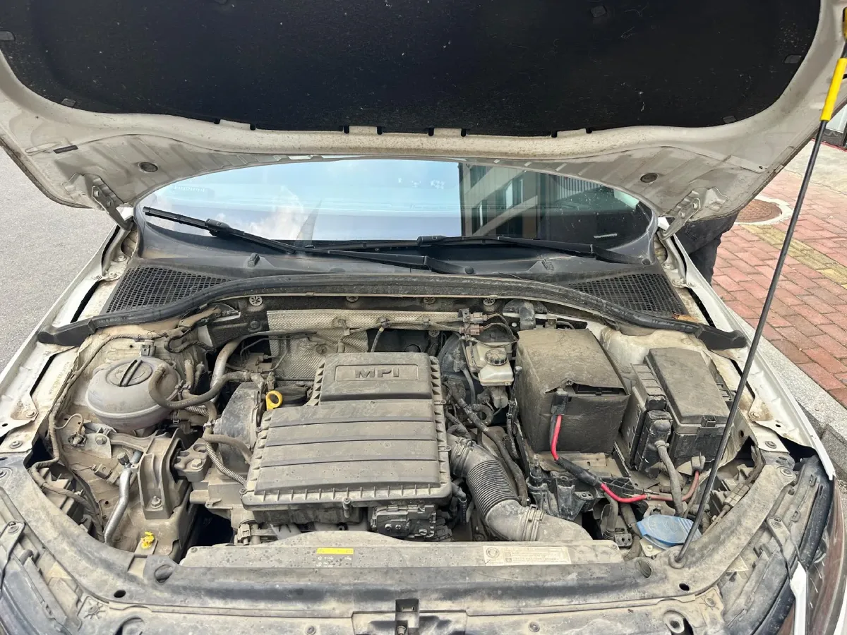 2018 Skoda Octavia 1.6L 110HP L4 6AT,autocango,china used car exporter,china ev exporter,chinese used car exporter,chinese used ev exporter