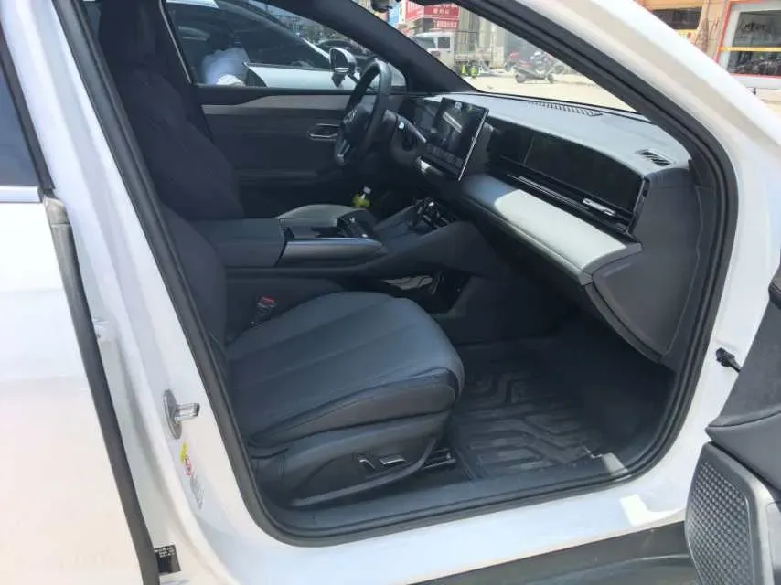 2025 BYD QinL BEV,autocango,china used car exporter,china ev exporter,chinese used car exporter,chinese used ev exporter