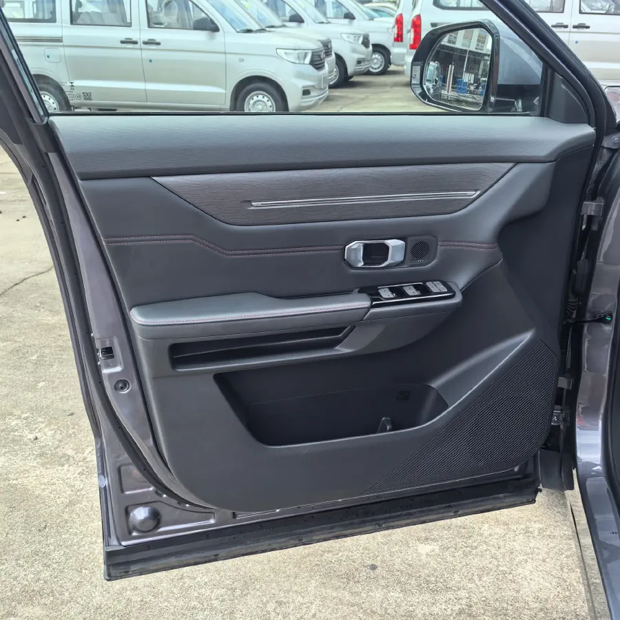 2025 Jetour DASHING 1.5T 184HP L4 7DCT,autocango,china used car exporter,china ev exporter,chinese used car exporter,chinese used ev exporter