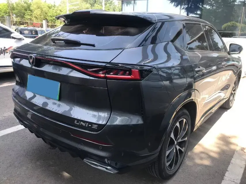 2024 ChangAn UNI-Z 1.5L 98HP L4 E-CVT PHEV 18.4KWH,autocango,china used car exporter,china ev exporter,chinese used car exporter,chinese used ev exporter
