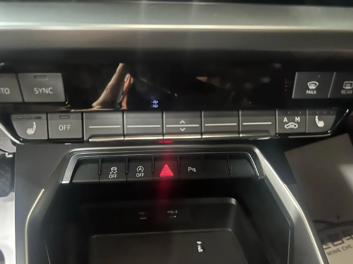 2022 Audi A3 1.4T 150HP L4 7DCT,autocango,china used car exporter,china ev exporter,chinese used car exporter,chinese used ev exporter