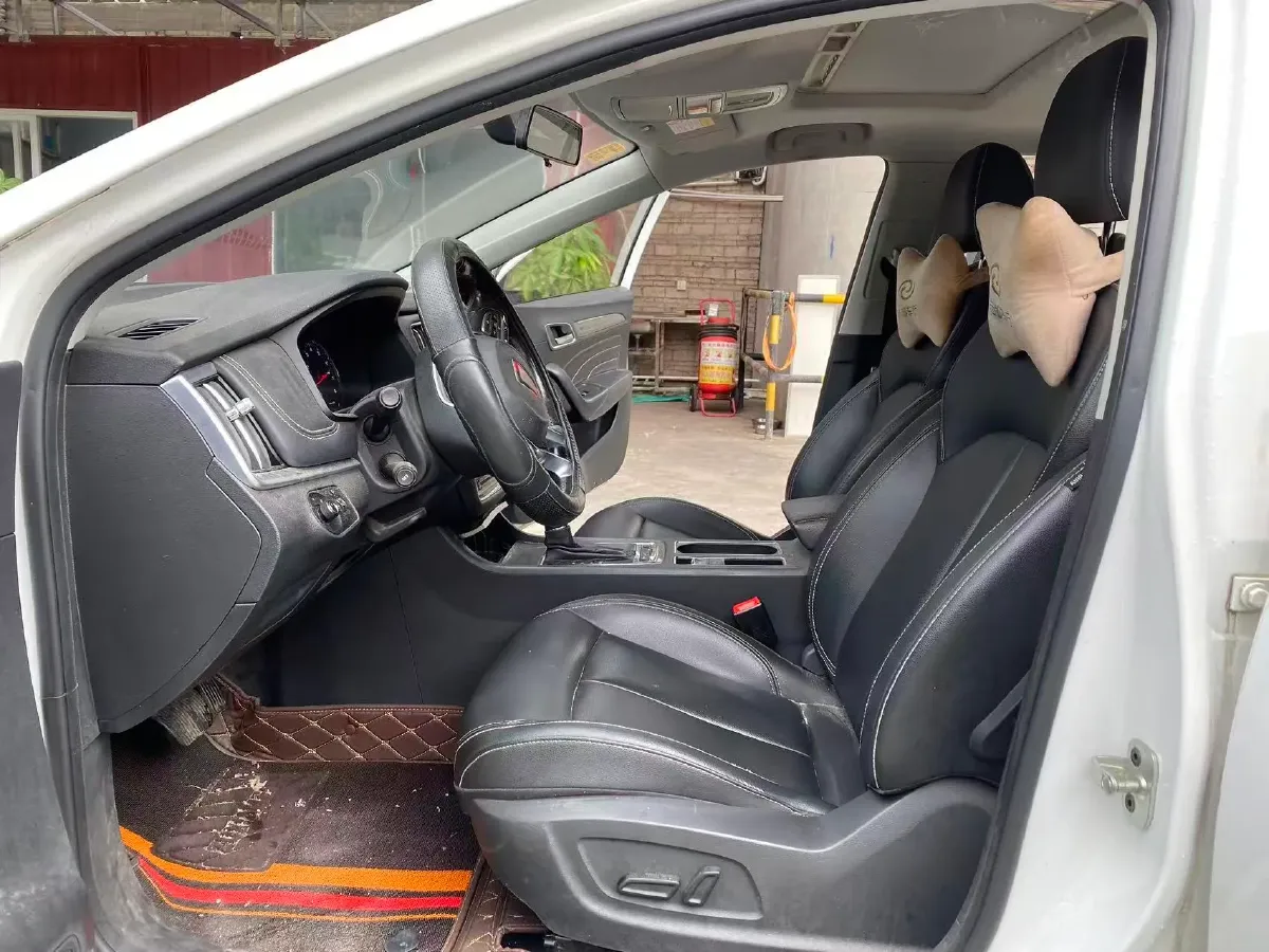 2018 HuangHai JiaoLong 2.4L 143HP L4 5AT,autocango,china used car exporter,china ev exporter,chinese used car exporter,chinese used ev exporter