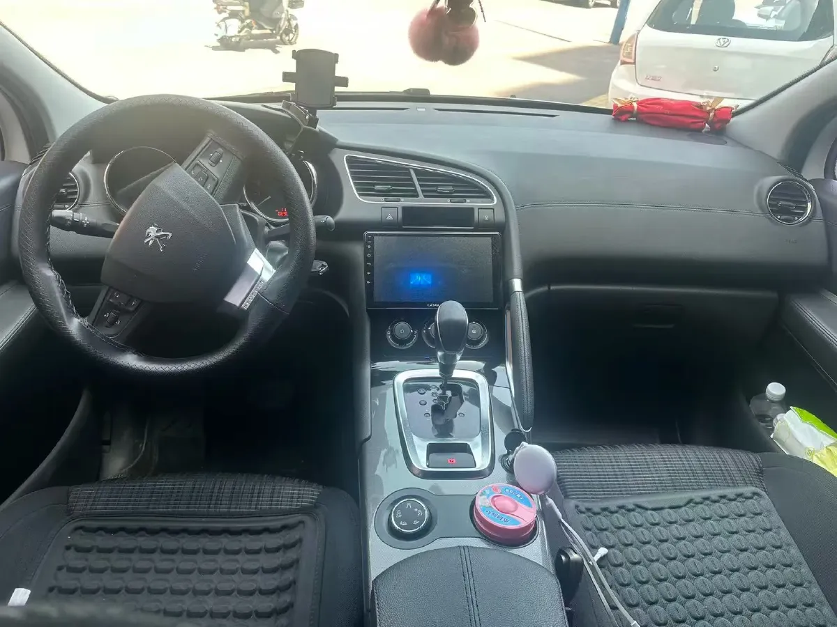 2019 Peugeot 3008 1.6T 167HP L4 6AT,autocango,china used car exporter,china ev exporter,chinese used car exporter,chinese used ev exporter