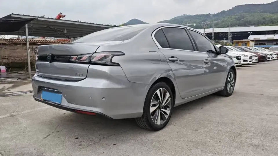 2022 Peugeot 408 1.6T 170HP L4 6AT,autocango,china used car exporter,china ev exporter,chinese used car exporter,chinese used ev exporter