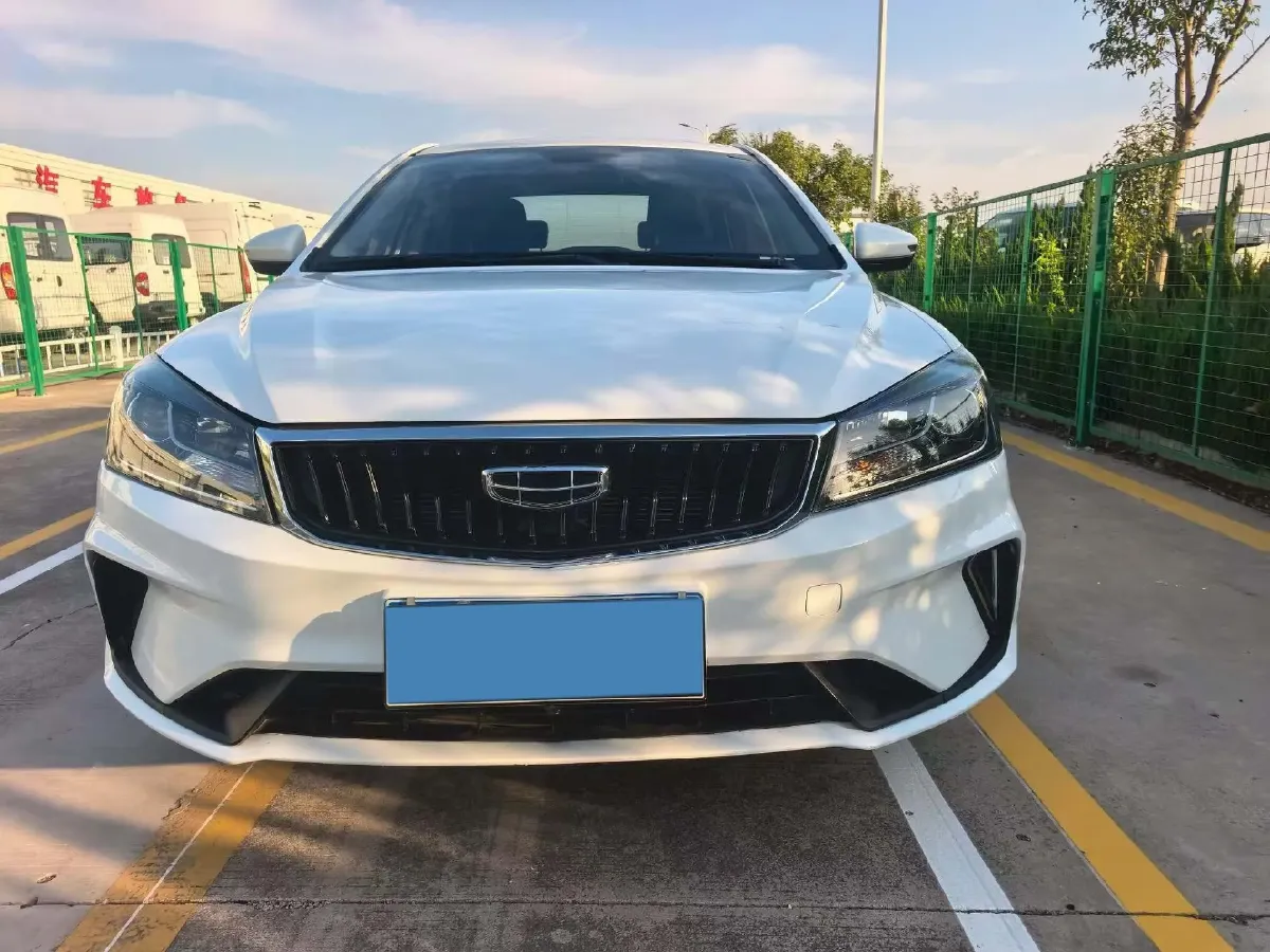 2021 BaoJun 530 1.5T 147HP L4 CVT,autocango,china used car exporter,china ev exporter,chinese used car exporter,chinese used ev exporter