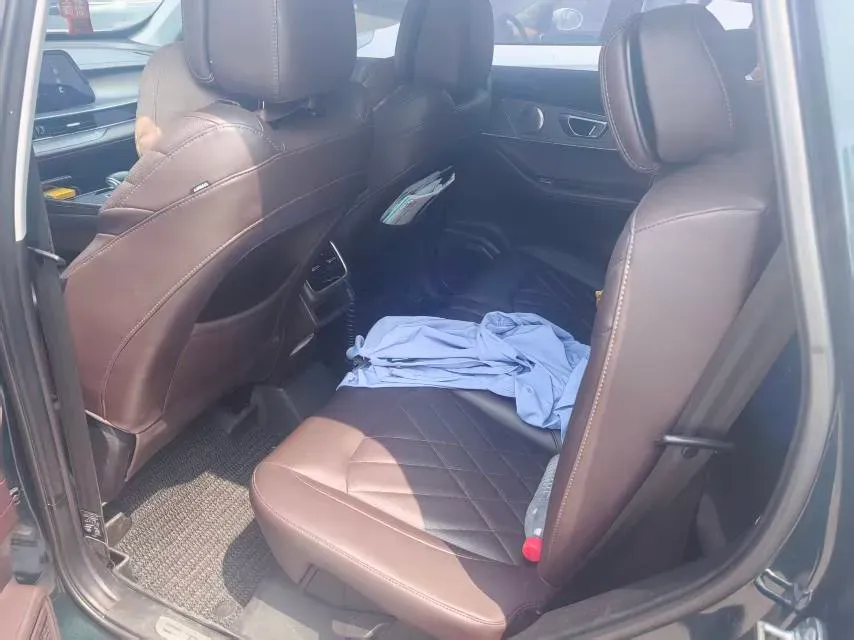 2022 Chery Tiggo 8 PRO 1.6T 197HP L4 7DCT,autocango,china used car exporter,china ev exporter,chinese used car exporter,chinese used ev exporter