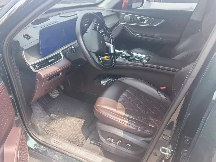 2022 Chery Tiggo 8 PRO 1.6T 197HP L4 7DCT,autocango,china used car exporter,china ev exporter,chinese used car exporter,chinese used ev exporter
