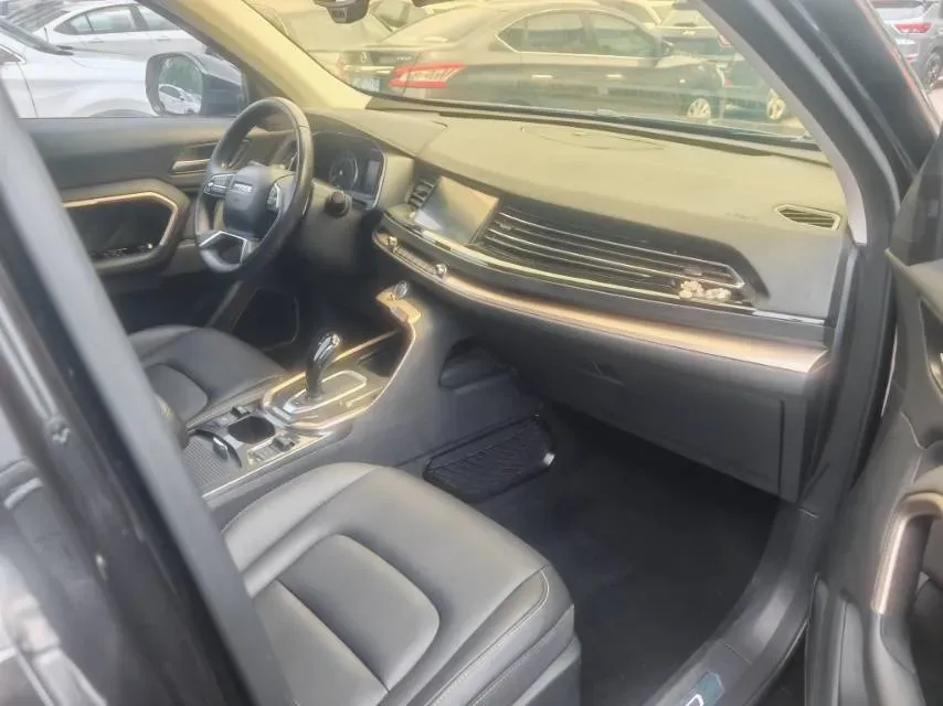 2020 Haval H6 1.5T 169HP L4 7DCT,autocango,china used car exporter,china ev exporter,chinese used car exporter,chinese used ev exporter