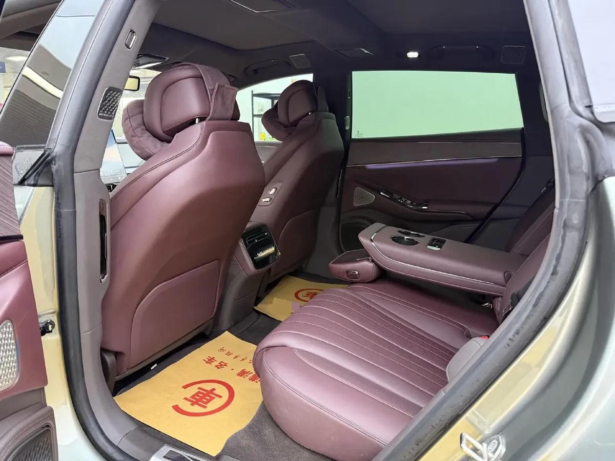2024 Denza DenzaZ9GT 2.0T 207HP L4 E-CVT PHEV 38.5KWH,autocango,china used car exporter,china ev exporter,chinese used car exporter,chinese used ev exporter