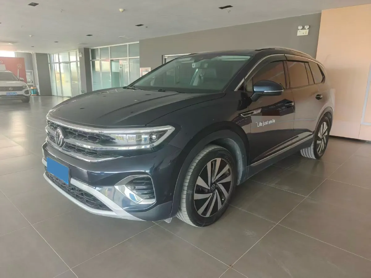 2021 Volkswagen Talagon 2.0T 220HP L4 7DCT,autocango,china used car exporter,china ev exporter,chinese used car exporter,chinese used ev exporter