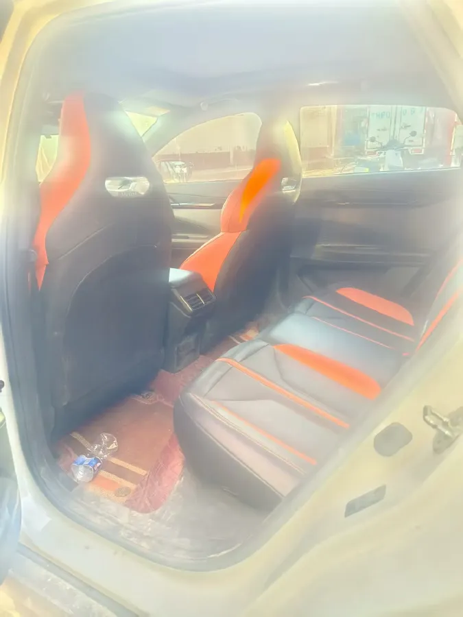 2024 ChangAn UNI-V 1.5T 188HP L4 7DCT,autocango,china used car exporter,china ev exporter,chinese used car exporter,chinese used ev exporter