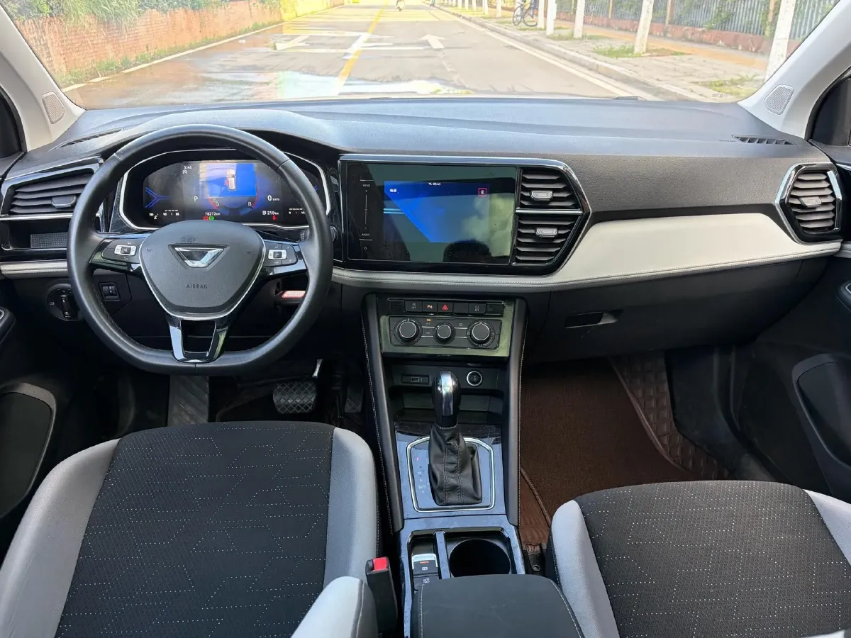 2023 Jetta VS7 1.4T 150HP L4 6AT,autocango,china used car exporter,china ev exporter,chinese used car exporter,chinese used ev exporter