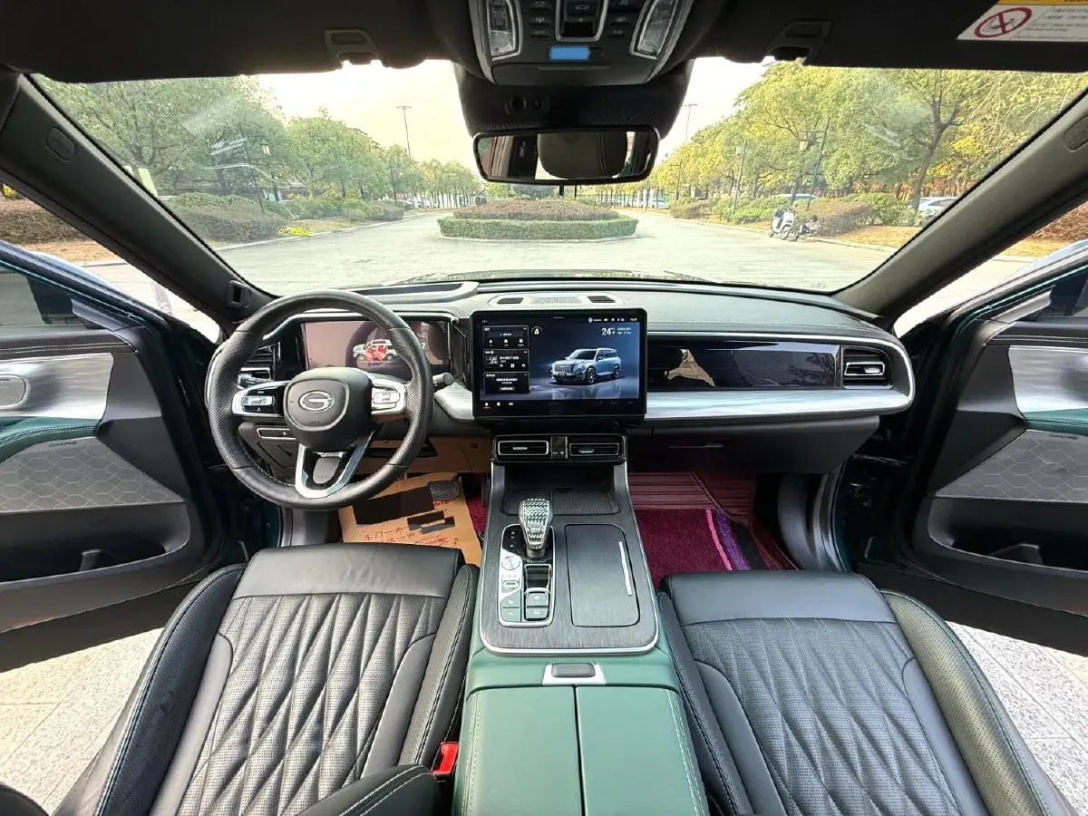 2022 GAC Trumpchi GS8 2.0T 252HP L4 8AT,autocango,china used car exporter,china ev exporter,chinese used car exporter,chinese used ev exporter