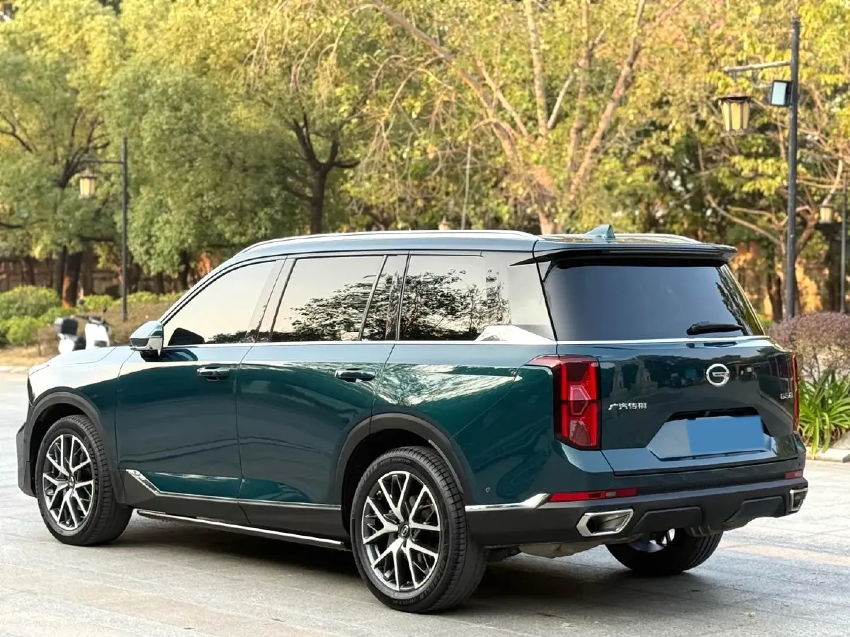 2022 GAC Trumpchi GS8 2.0T 252HP L4 8AT,autocango,china used car exporter,china ev exporter,chinese used car exporter,chinese used ev exporter