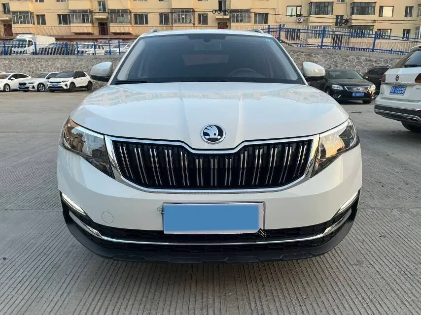 2023 Skoda Kamiq 1.5L 112HP L4 6AT,autocango,china used car exporter,china ev exporter,chinese used car exporter,chinese used ev exporter