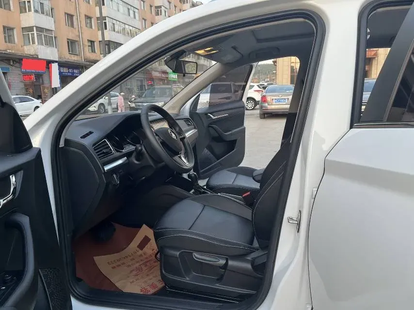 2023 Skoda Kamiq 1.5L 112HP L4 6AT,autocango,china used car exporter,china ev exporter,chinese used car exporter,chinese used ev exporter