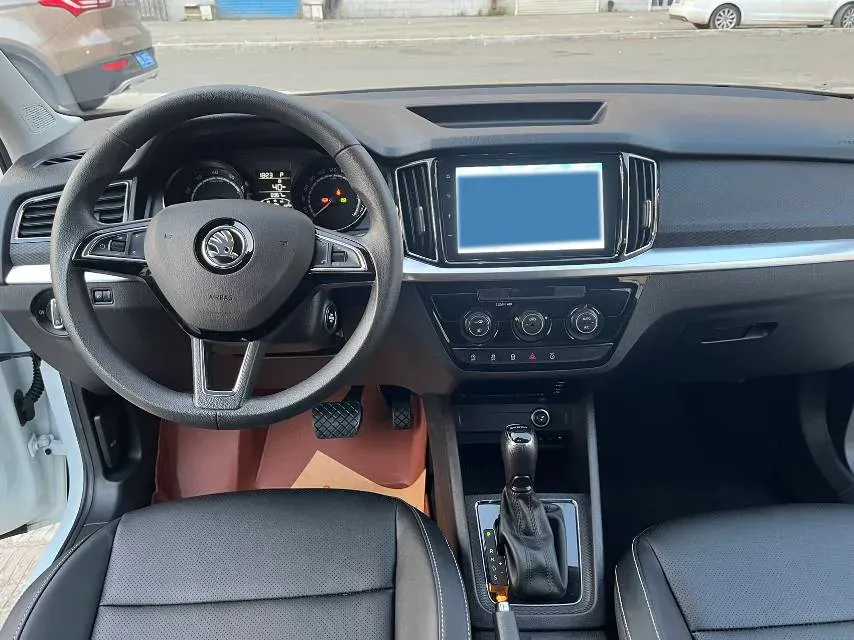 2023 Skoda Kamiq 1.5L 112HP L4 6AT,autocango,china used car exporter,china ev exporter,chinese used car exporter,chinese used ev exporter