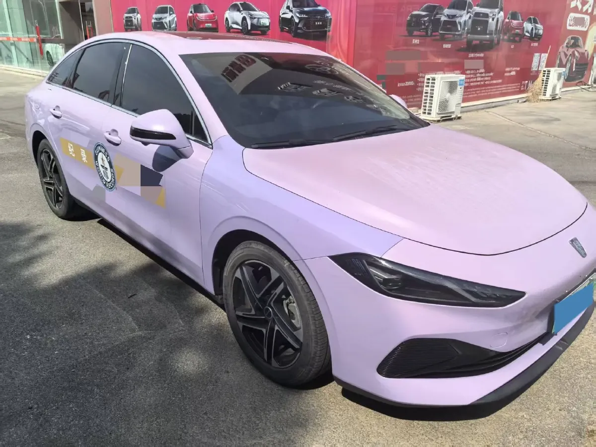 2023 Roewe D7 1.5L 112HP L4 1DHT PHEV 21.4KWH,autocango,china used car exporter,china ev exporter,chinese used car exporter,chinese used ev exporter