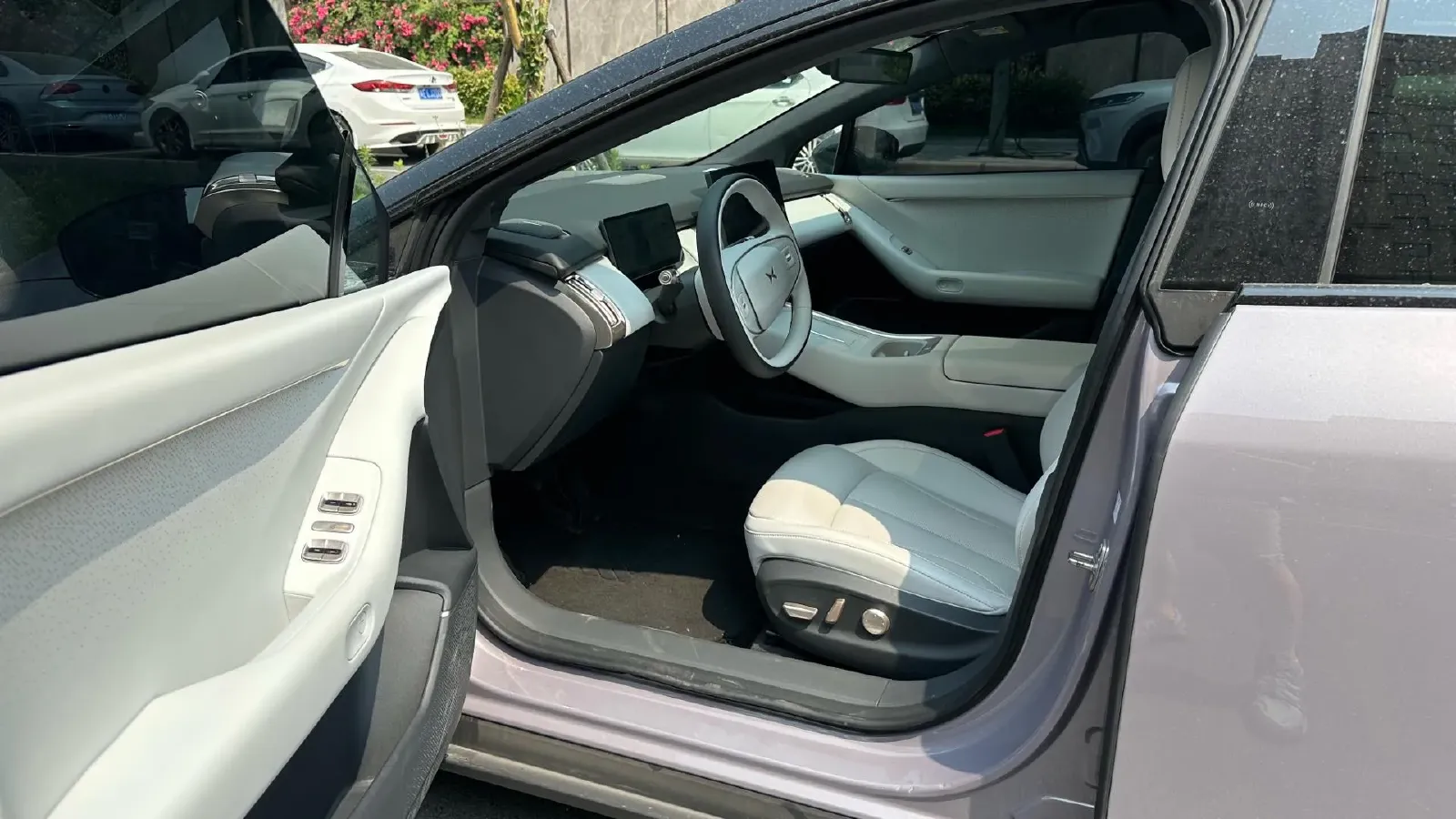 2024 Xpeng P7+ BEV 60.7KWH,autocango,china used car exporter,china ev exporter,chinese used car exporter,chinese used ev exporter
