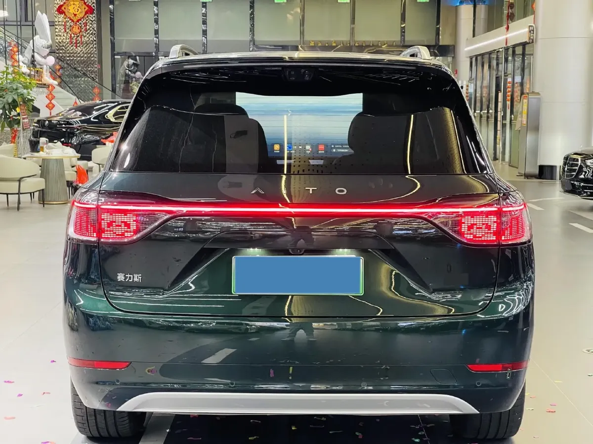 2025 AITO AITO M9 REEV 160HP REEV 52KWH,autocango,china used car exporter,china ev exporter,chinese used car exporter,chinese used ev exporter